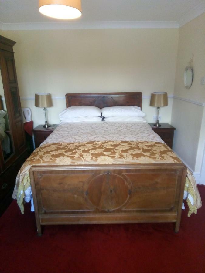 Fuchsia House Bed And Breakfast Connemara Renvyle Extérieur photo